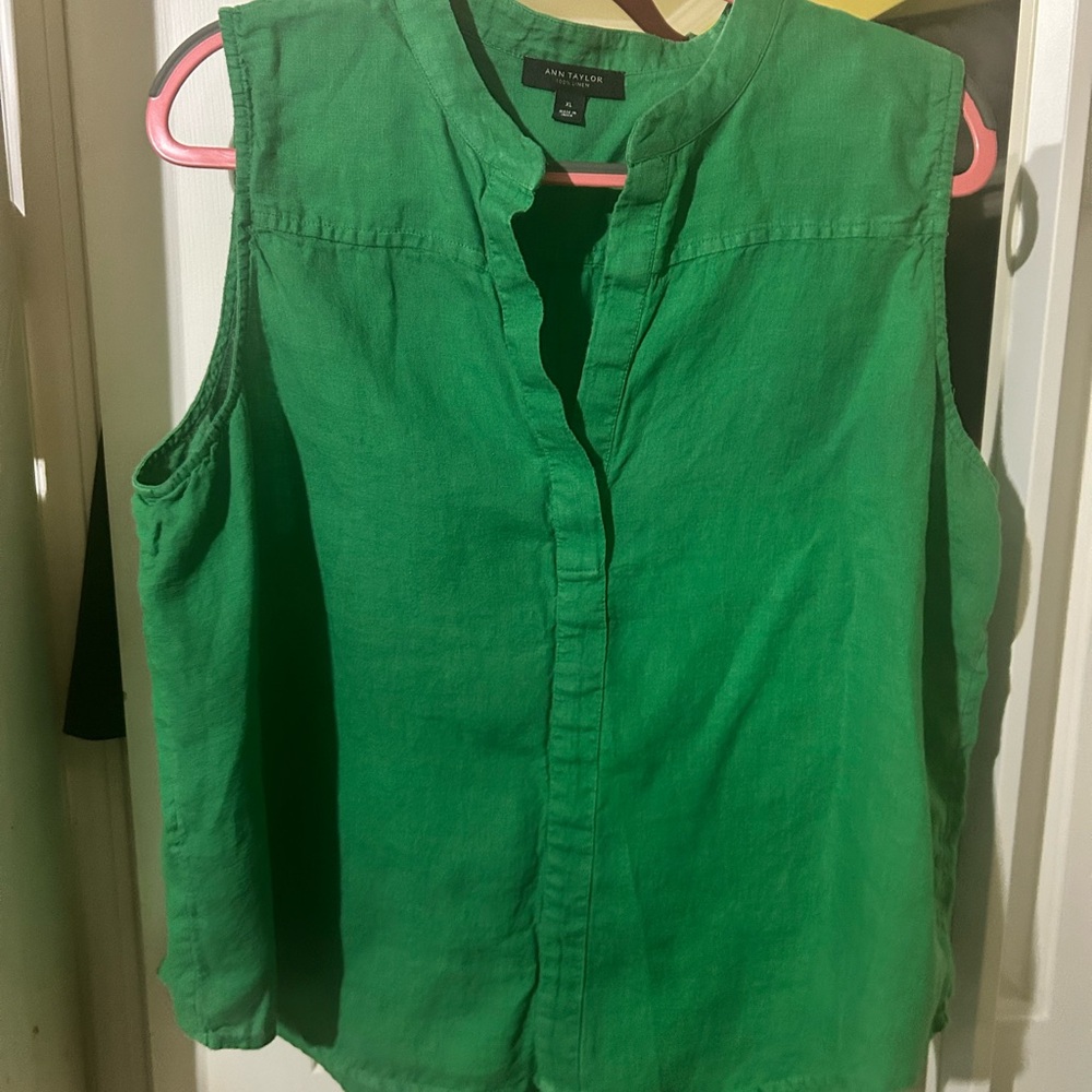 Ann Taylor Green Linen Sleeveless Top